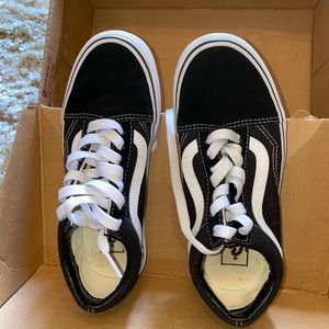 Women’s or boys Vans’s